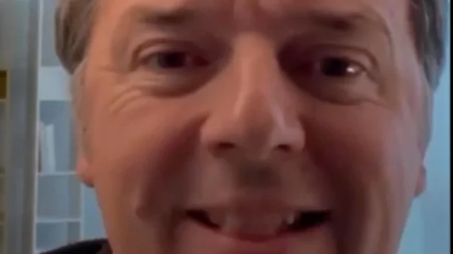 L'ira di Matteo Renzi: "Hanno azzerato la 18app per darli ai presidenti di calcio incapaci!"