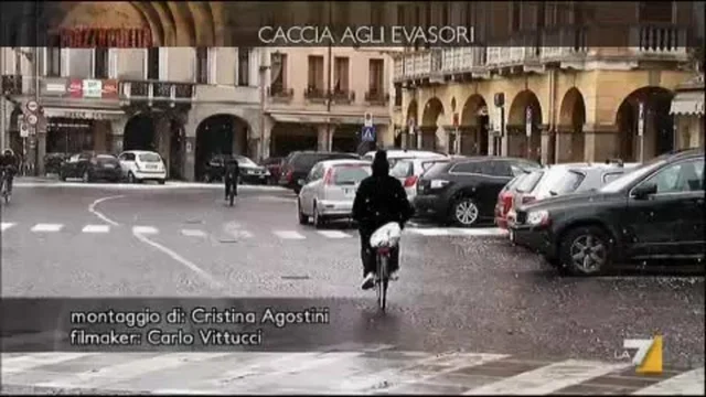 CACCIA AGLI EVASORI