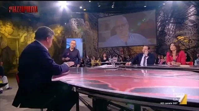 Calenda: ‘non esiste sulla faccia della Terra dire ‘siccome c’è un problema di lavoro prendiamo il reddito di cittadinanza’’