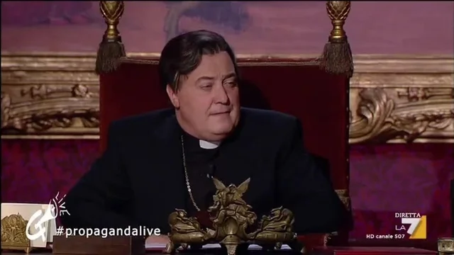 Propaganda Live - Corrado Guzzanti - 1/2 Il ritorno di monsignor Florestano Pizzarro