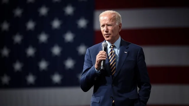 Biden avverte la Cina: "Pronti a intervenire militarmente a Taiwan"