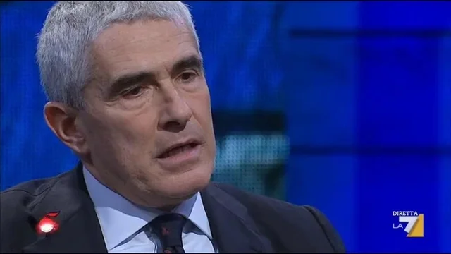 Casini a diMartedì: la priorità ora è la lotta all'Isis