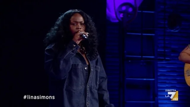 Lina Simons - "Nuda"