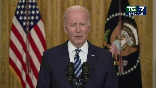 Guerra in Ucraina, Biden: "Putin è l'aggressore, e ora ne pagherà le conseguenze: la Russia non farà più parte dell'economia globale"