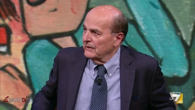 Fazio lascia la Rai, Bersani: "Chi viene dopo dovrà resuscitare Garibaldi per fare meglio"