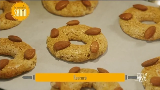 Roccocò, ciambelle al forno