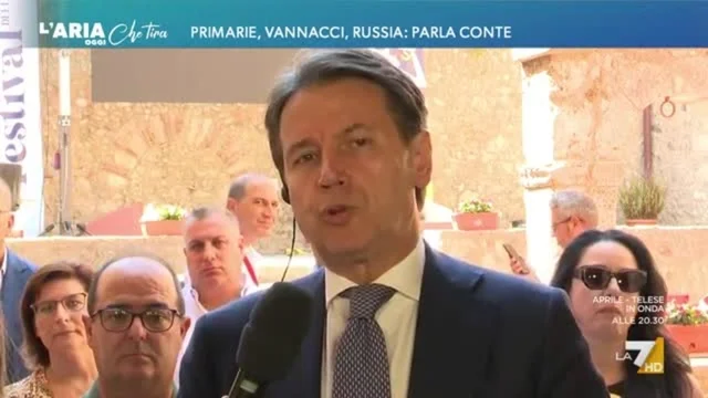 Sondaggi, Giuseppe Conte: "Pur occupando il 90% dello spazio mediatico, il governo delude le aspettative e cala nel consenso"