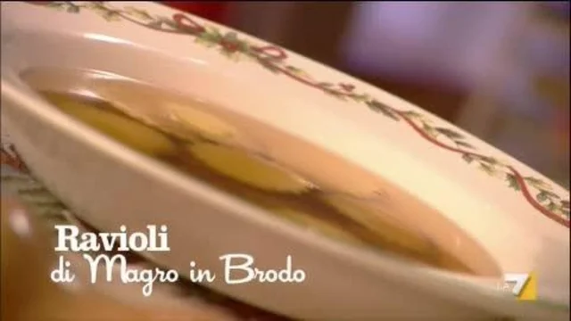 Ravioli di Magro in Brodo