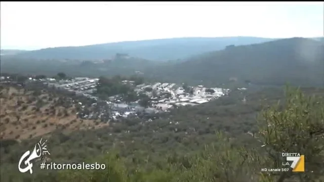 Il campo rifugiati di Moria a Lesbo visto dall'alto