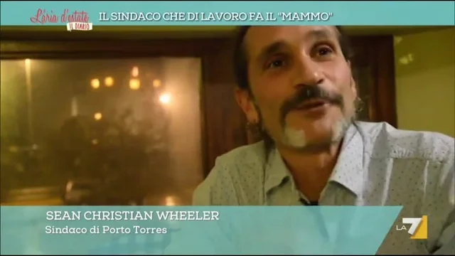 Il sindaco che di lavoro fa il 'mammo'