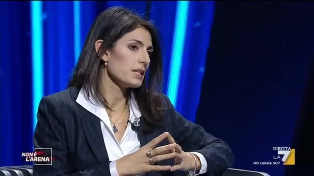 Virginia Raggi: 'Confermo il 7 e mezzo che mi sono data'