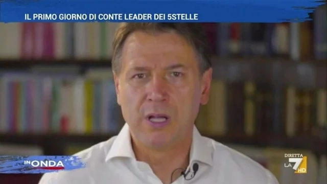 Il primo giorno di Conte leader dei 5 Stelle
