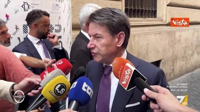 Riarmo, Giuseppe Conte: "Il governo è concentrato per prestiti sulle armi. Devono andare a casa"