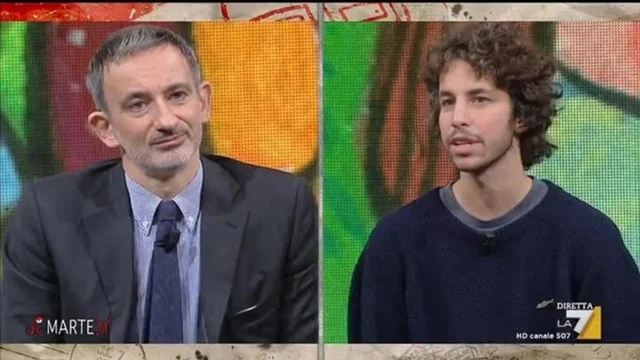 Santori di 6000 Sardine: 'Le pance sono piene di slogan, noi puntiamo ai cervelli'