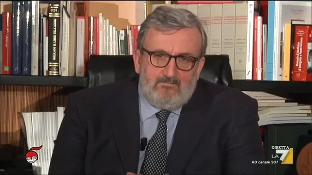 L'intervista a Michele Emiliano sulla questione morale nel Pd e l'inchiesta Consip