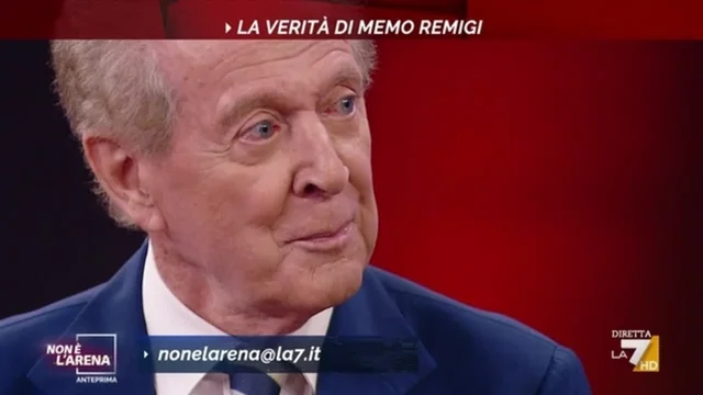 Memo Remigi dopo le accuse di molestie: "La gente mi guarda in modo diverso"