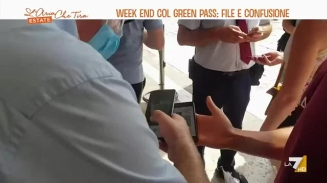 Weekend col green pass, file e confusione