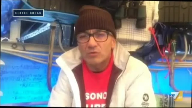 Alienati - La copertina di giovedì 13 novembre