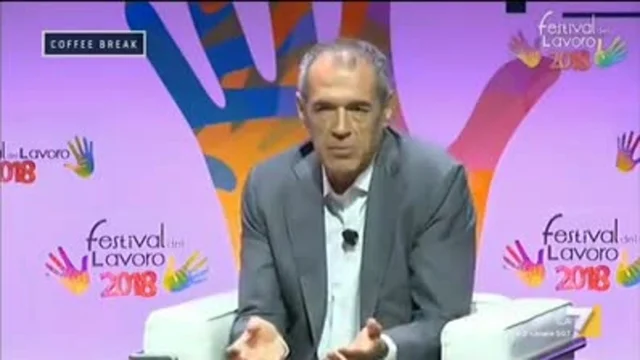 Carlo Cottarelli mette in guardia sul rischio di finanziare in deficit le misure del contratto di governo Lega - M5S
