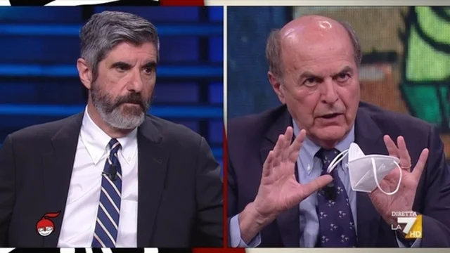 Ucraina, Pier Luigi Bersani: "In Italia uno non può dire la sua? Ma siamo fuori?"