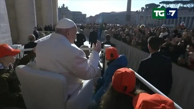 Papa Francesco ricoverato al Gemelli: gli ultimi aggiornamenti