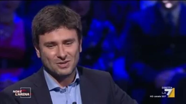 Alessandro Di Battista: 'Partirò per il Sud America, se tornassi sui miei passi perdere di credibilità'