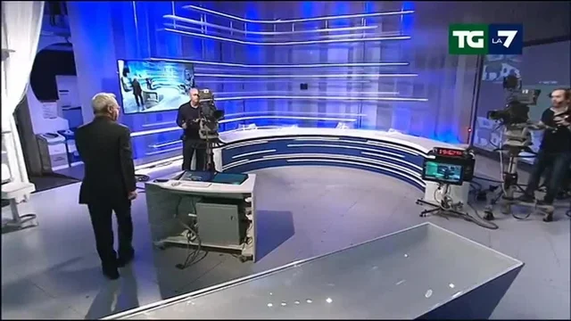 Enrico Mentana presenta il lungo speciale dedicato alla Brexit