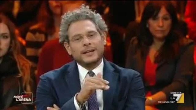 Nello studio di Non è l'arena è scontro tra Borgonzoni e Martone