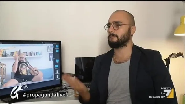 Fabio Celenza mostra in esclusiva il nuovo saluto approvato dall'OMS