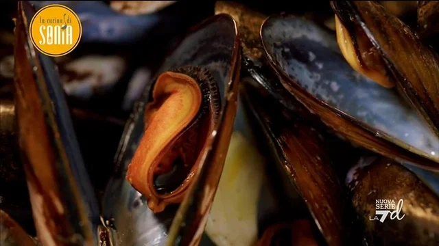 Spaghetti alle vongole e l’impepata di cozze