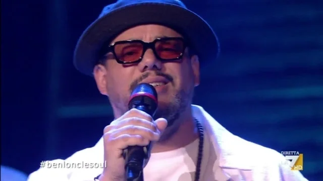 “Seven Nation Army”- Ben l’Oncle Soul