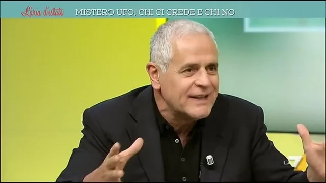 Formigoni: 'Non possiamo escludere che esistano gli extraterrestri'