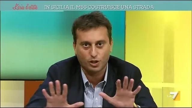Parenzo: ' La strada riaperta dal M5S è un manifesto politico'