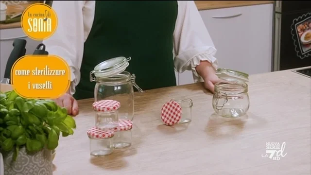 Come sterilizzare i vasetti per le conserve