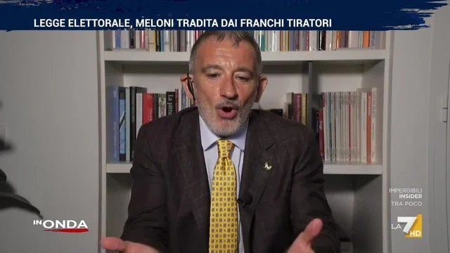 Meloni sconfitta sulla legge elettorale, botta e risposta Senaldi-Anna Falcone: "È una sfiducia di genere", "Questo è il colmo"