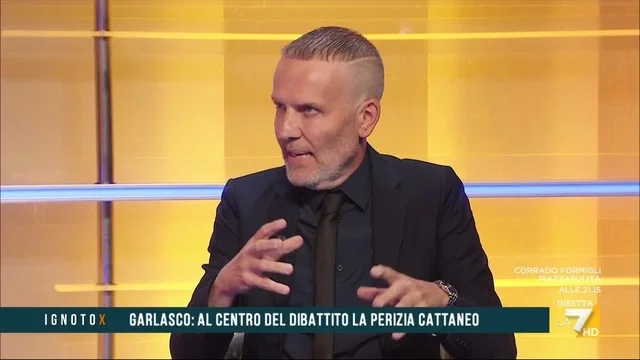 Garlasco, Pasquale Bacco a Ignoto X: "Chiara Poggi morta tra le 11 e le 11.30"