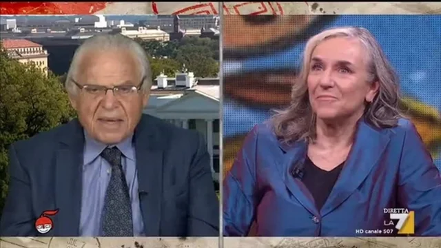 Botta e risposta tra Edward Luttwak e Giovanna Botteri: "Trump si è curato con roba che è disponibile a tutti", "La sanità negli Usa non ce l'hanno tutti"