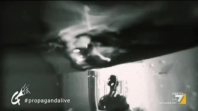 Propaganda Live - Il cortometraggio di Gipi - Si fa così