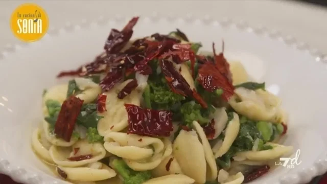 Strascinati con baccalà e cime di rapa