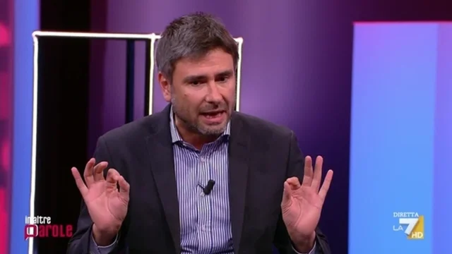 Di Battista: “L’Europa è una nullità, fra 20 anni ci estingueremo ma non per colpa di un attacco russo”