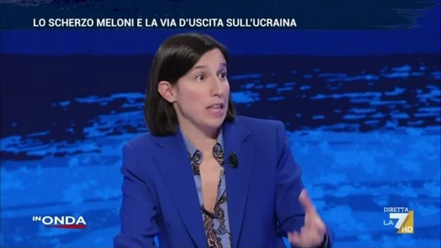 Scherzo Meloni, il commento di Elly Schlein contro la maggioranza: “Pare che i veri comici siano loro"
