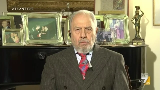 Un principe a processo, Antonio Caprarica: "Consideriamo Andrea un principe decapitato"