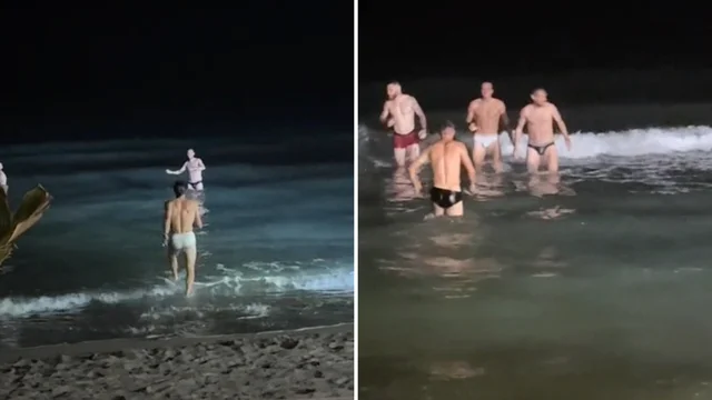 Serie A, tuffo al Poetto dei calciatori del Cagliari per celebrare la salvezza: il video