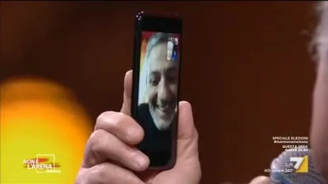 Fiorello a Massimo Giletti: 'Se vuoi tornare in Rai, sappi che qui ti vogliono'