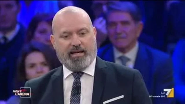 Stefano Bonaccini (Pd) sul caso rifiuti a Roma: 'L'immagine della capitale con i rifiuti non fa bene al Paese'