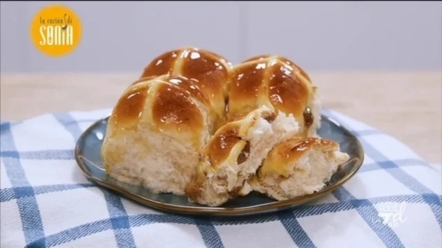 Hot cross buns - Panino dolce speziato