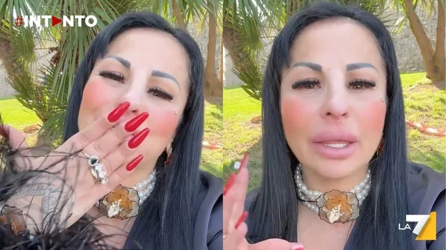 Rita De Crescenzo a Sanremo critica i cantanti: "Fate come me, non vi nascondete"