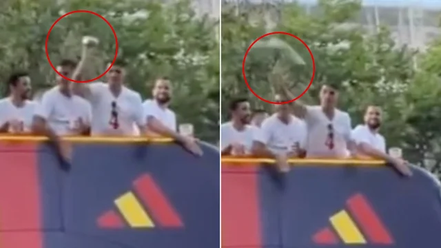 Morata furioso contro un tifoso durante la parata della Spagna perde le staffe