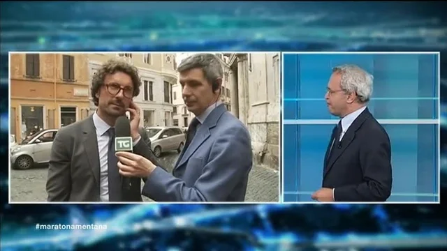 Enrico Mentana a Toninelli (M5s) sul CV di Conte: 'Non è stato qualcosa di pernicioso sullo svolgimento dei fatti'