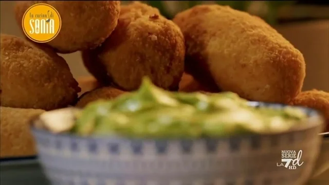 Crocchette di latte e maionese al basilico